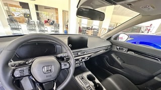 CIVIC 2.0 i-MMD e:HEV HYBRID. Výbava ELEGANCE. IHNEĎ K ODBERU! - náhľad 9