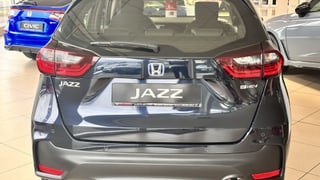 Predvádzacie vozidlo: JAZZ 2025 1.5 e:HEV, ELEGANCE. Ihneď k odberu! - náhľad 3
